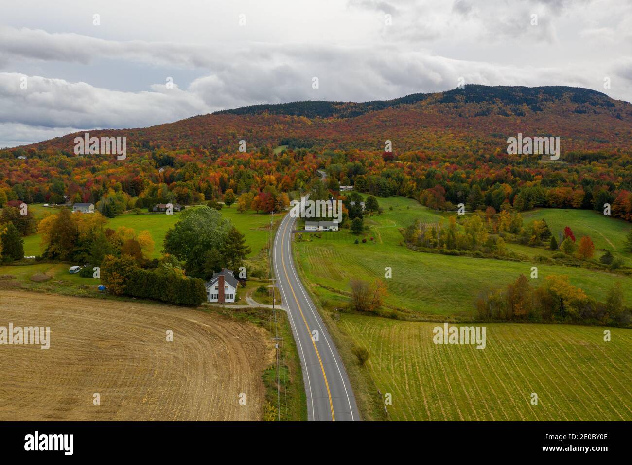 Green mountains vermont aerial hi-res stock photography and images - Alamy