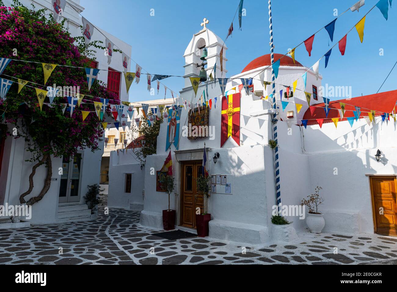 The white washed old town of Horta, Mykonos, Cyclades, Greek Islands, Greece, Europe Stock Photo
