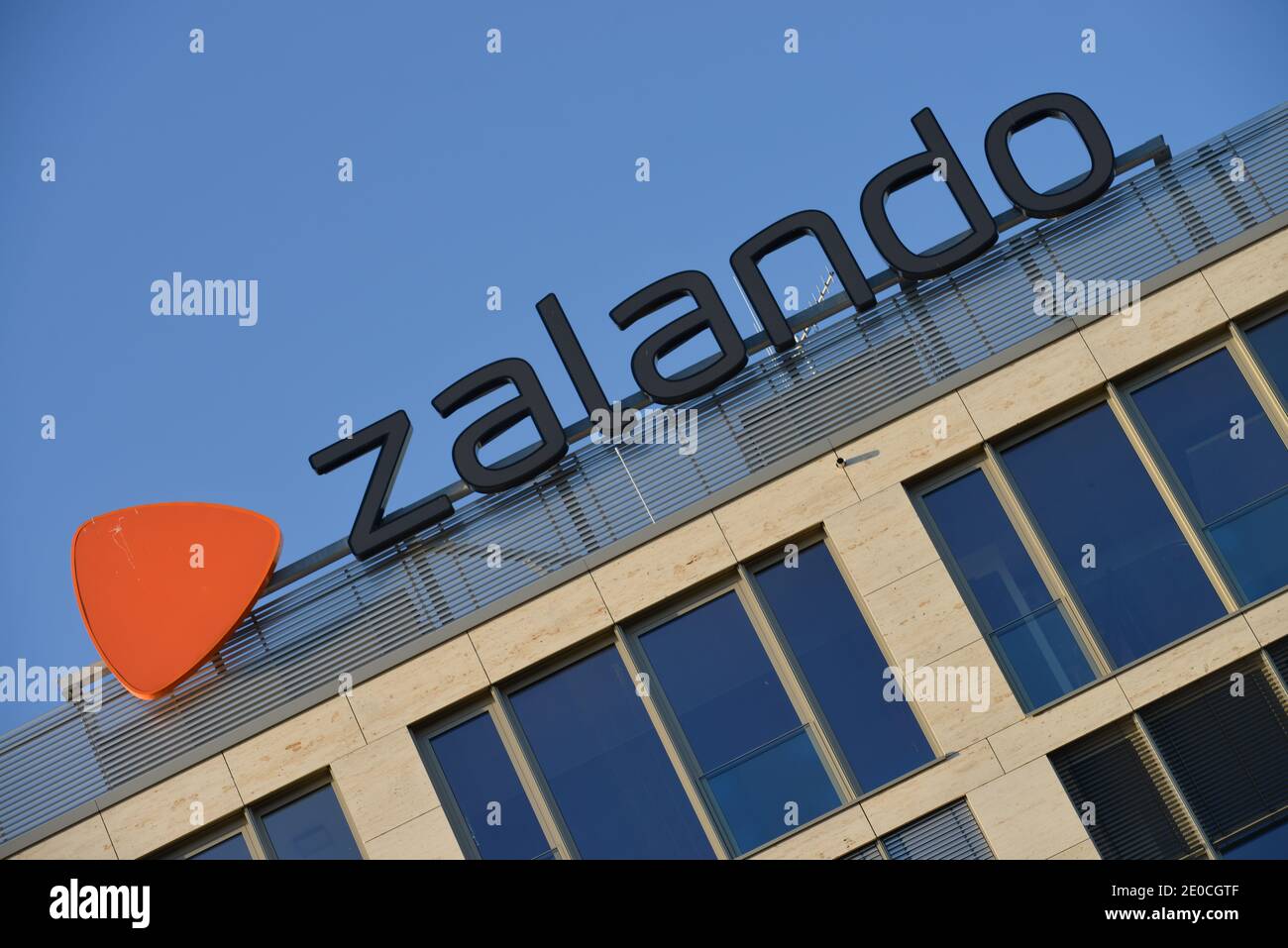 Zalando logo hi-res stock photography and images - Page 4 - Alamy