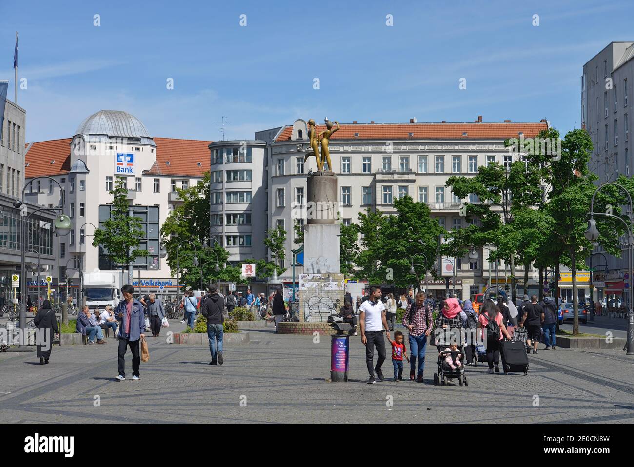 Hermannplatz, Neukoelln, Berlin, Deutschland Stock Photo