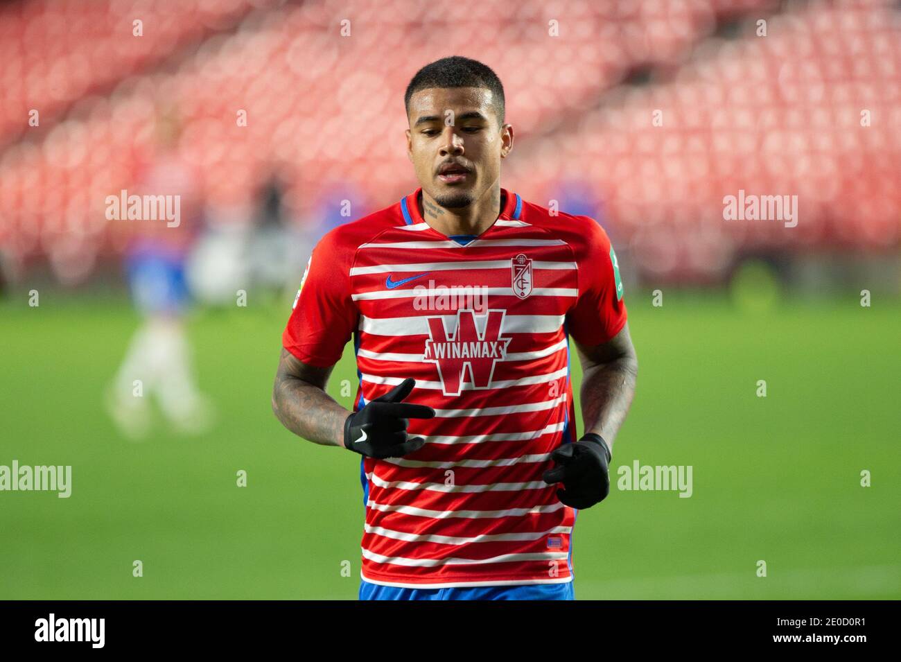 Robert nunes hi-res stock photography and images - Alamy