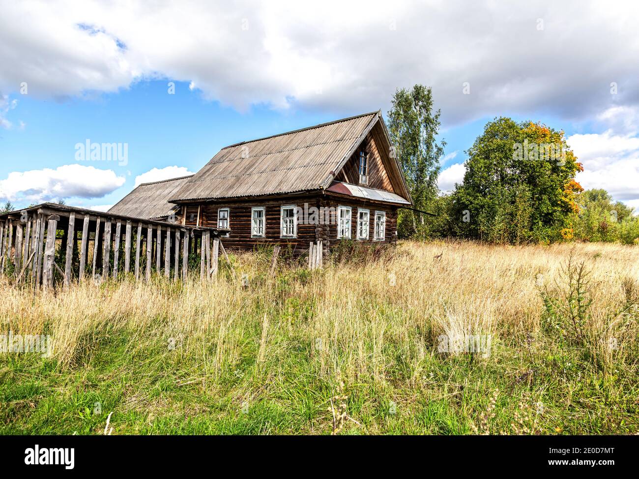 Abandoned old rural wooden house in russian village in summer sunny day ...
