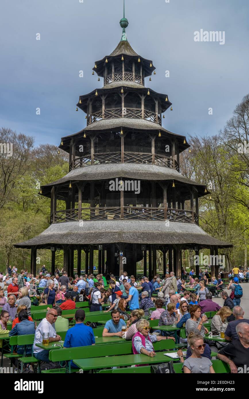 Biergarten, chinesischer Turm, Englischer Garten, Muenchen, Bayern