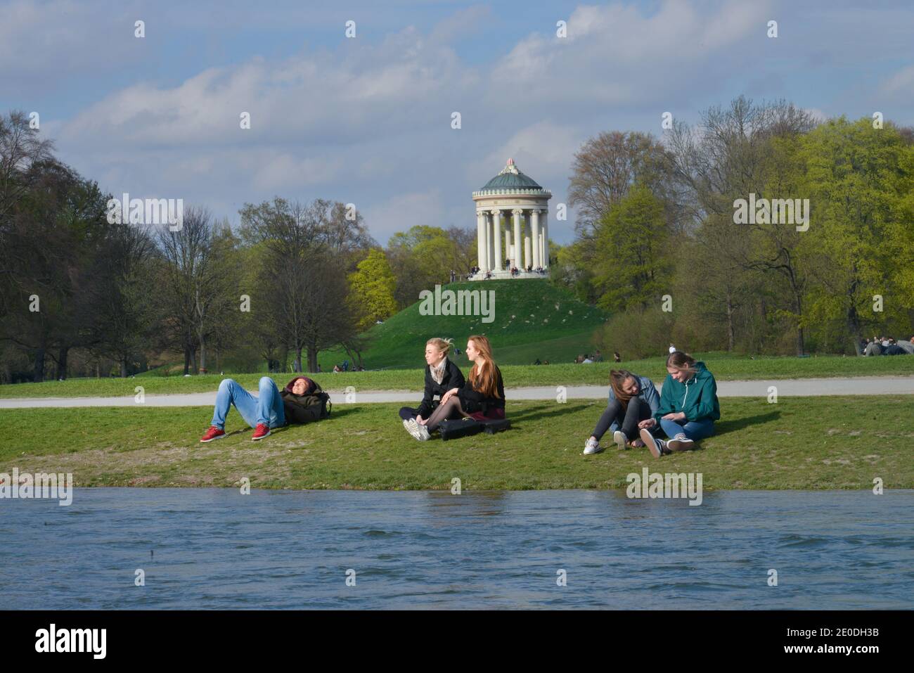 Stadtpark englischer garten hires stock photography and images Alamy