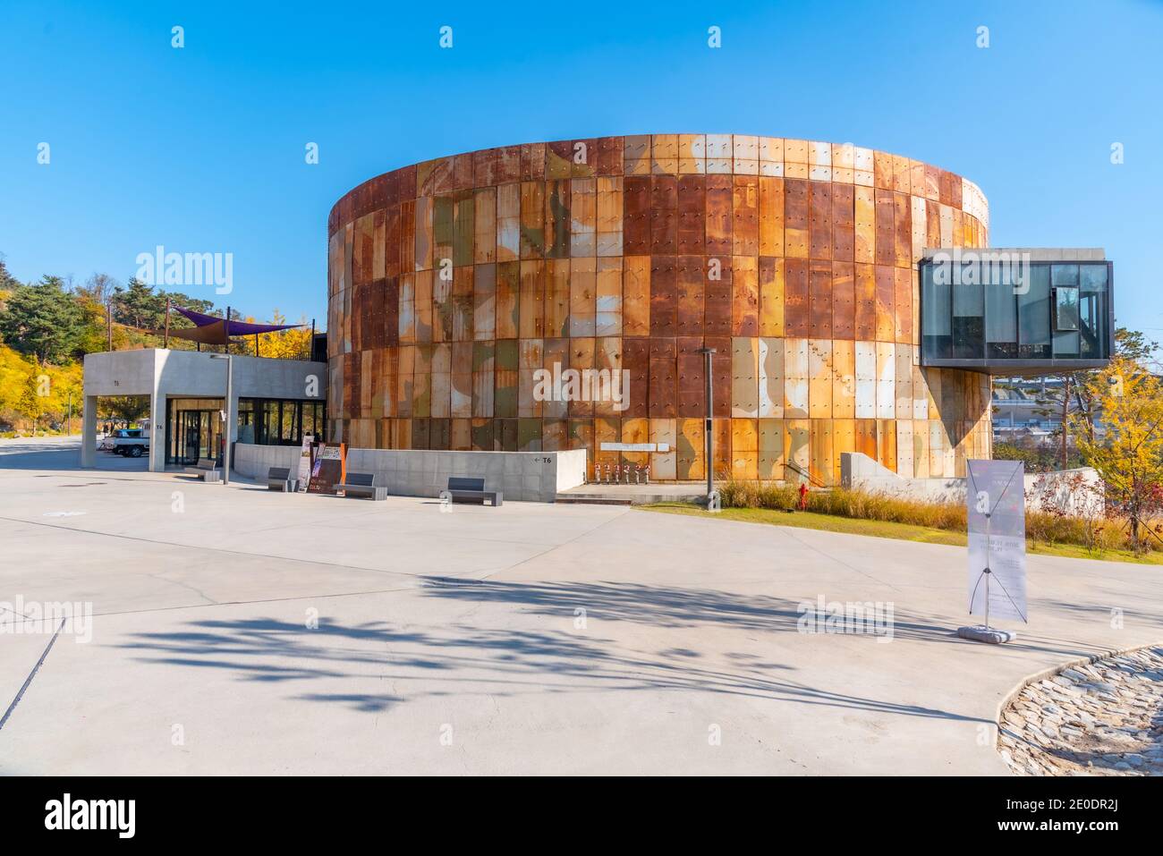 Oil Tank culture park at Seoul presents repurposed oil storage tanks as