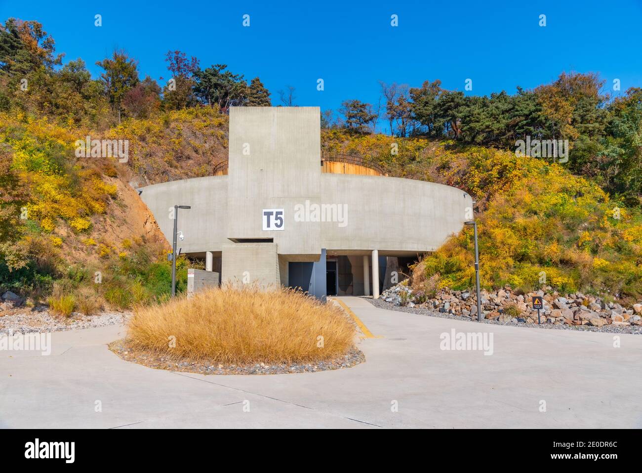 Oil Tank culture park at Seoul presents repurposed oil storage tanks as
