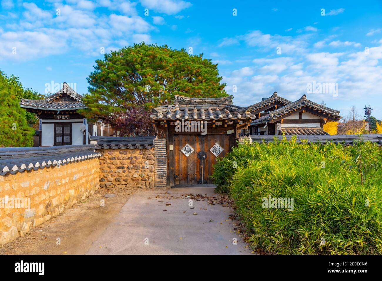Traditional houses at Hahoe folk village in Republic of Korea Stock ...