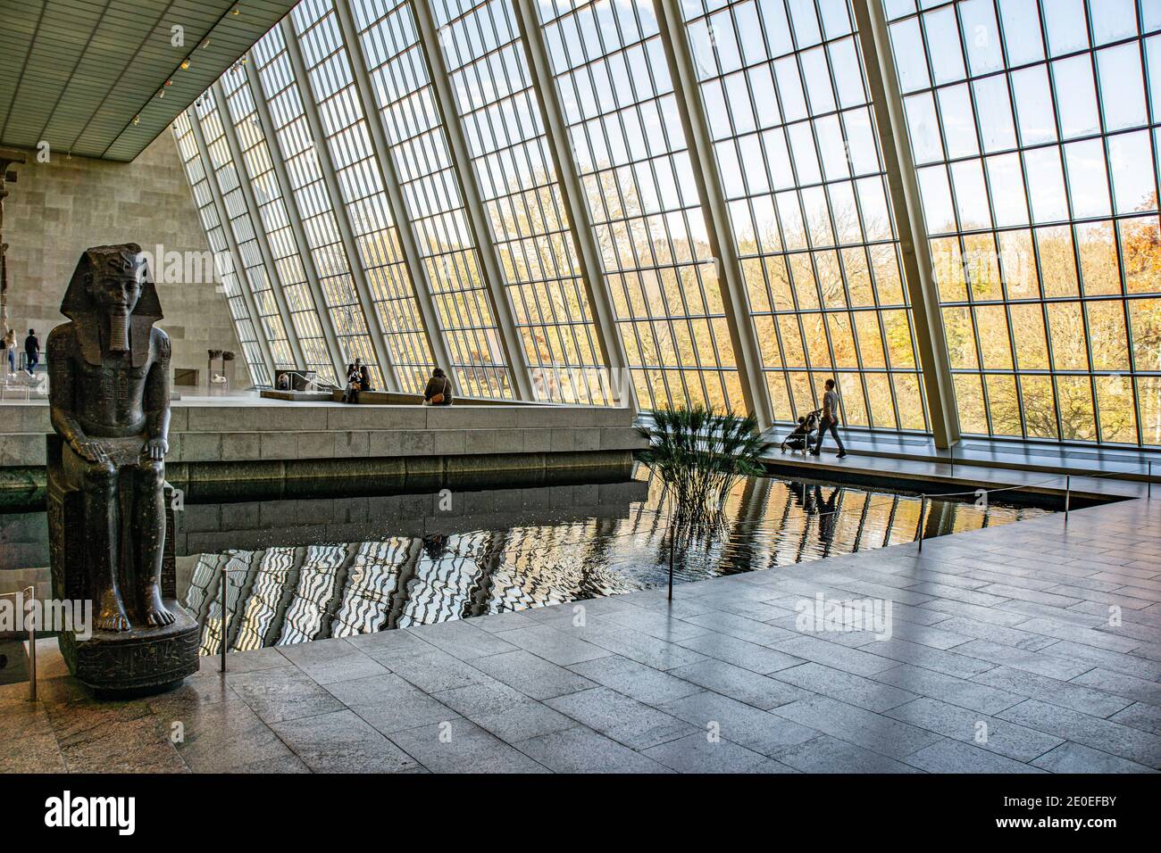 Temple of Dendur, Metropolitan Museum of Art, New York City, New York, USA Stock Photo