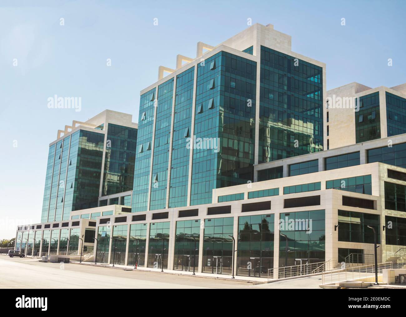 windows office building for background Stock Photo - Alamy