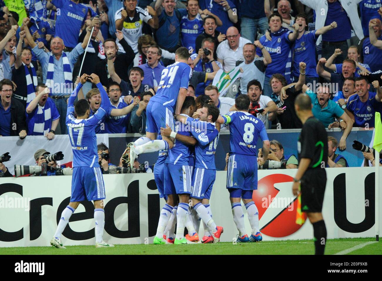 Chelsea S Joy After Didier Drogba Scored The 1 1 Goal During The Uefa Champions League Final Soccer Match Bayern Munich Vs Chelsea At Allianz Arena In Munich Germany On May 19th 12 Chelsea Chelsea S Joy After Didier Drogba Scored The 1 1 Goal During The Uefa Champions League Final Soccer Match Bayern Munich Vs Chelsea At Allianz Arena In Munich Germany On May 19th 12 Chelsea