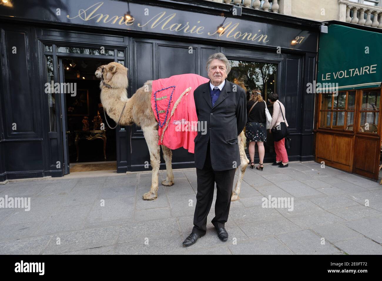 Jean-Pierre Mocky attending 'Carre Rive Gauche' antique dealers party in  Paris, France, on mai 31, 2012. Photo by Alban Wyters/ABACAPRESS.COM Stock  Photo - Alamy