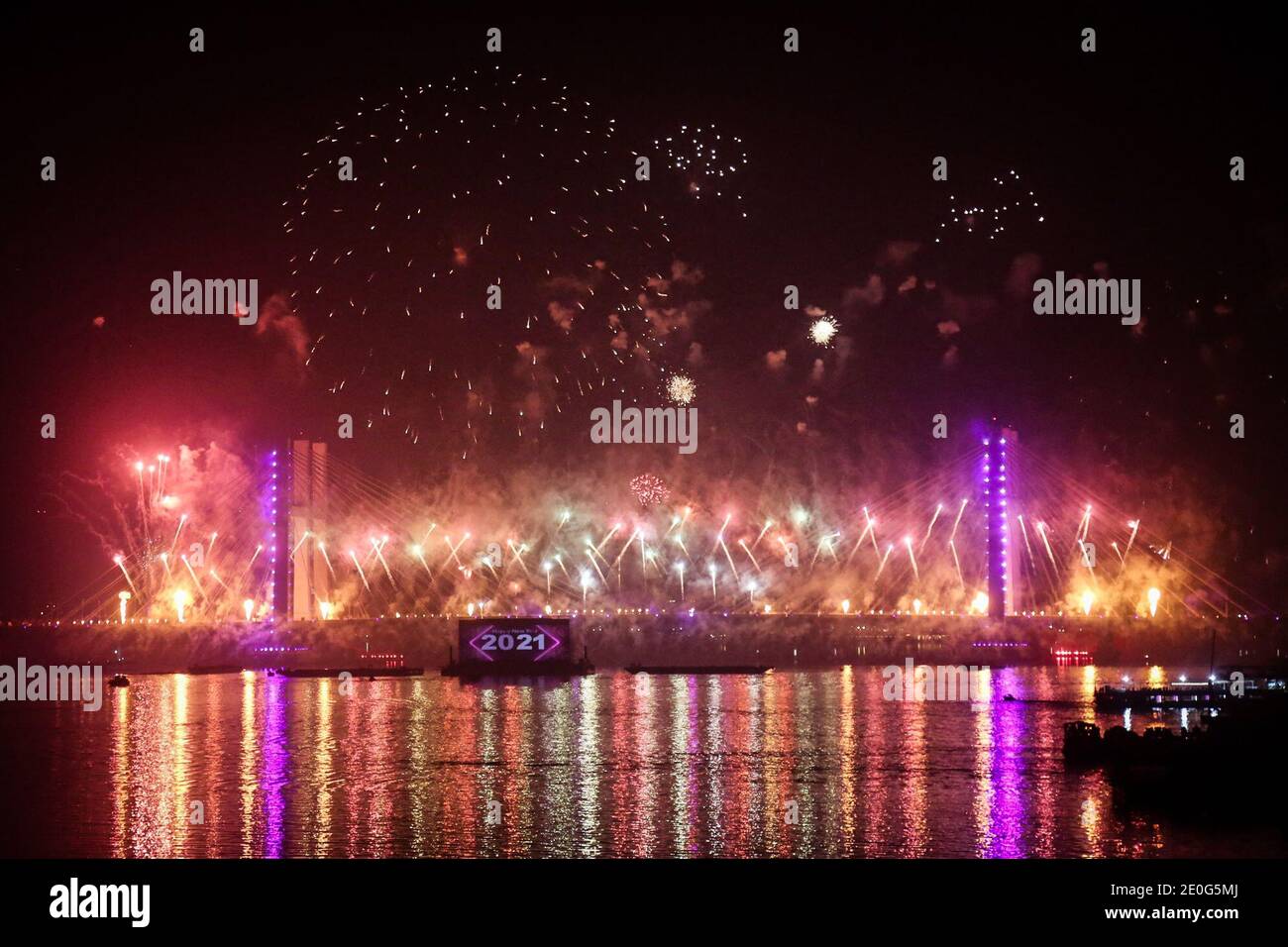 Cairo, Egypt. 31st Dec, 2020. Fireworks light up the sky above the Rod
