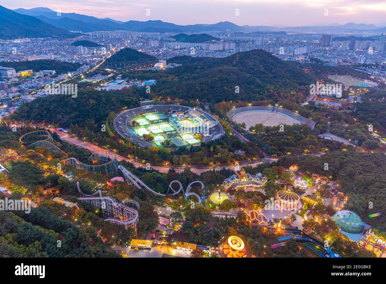 Daegu downtown night hires stock photography and images Alamy