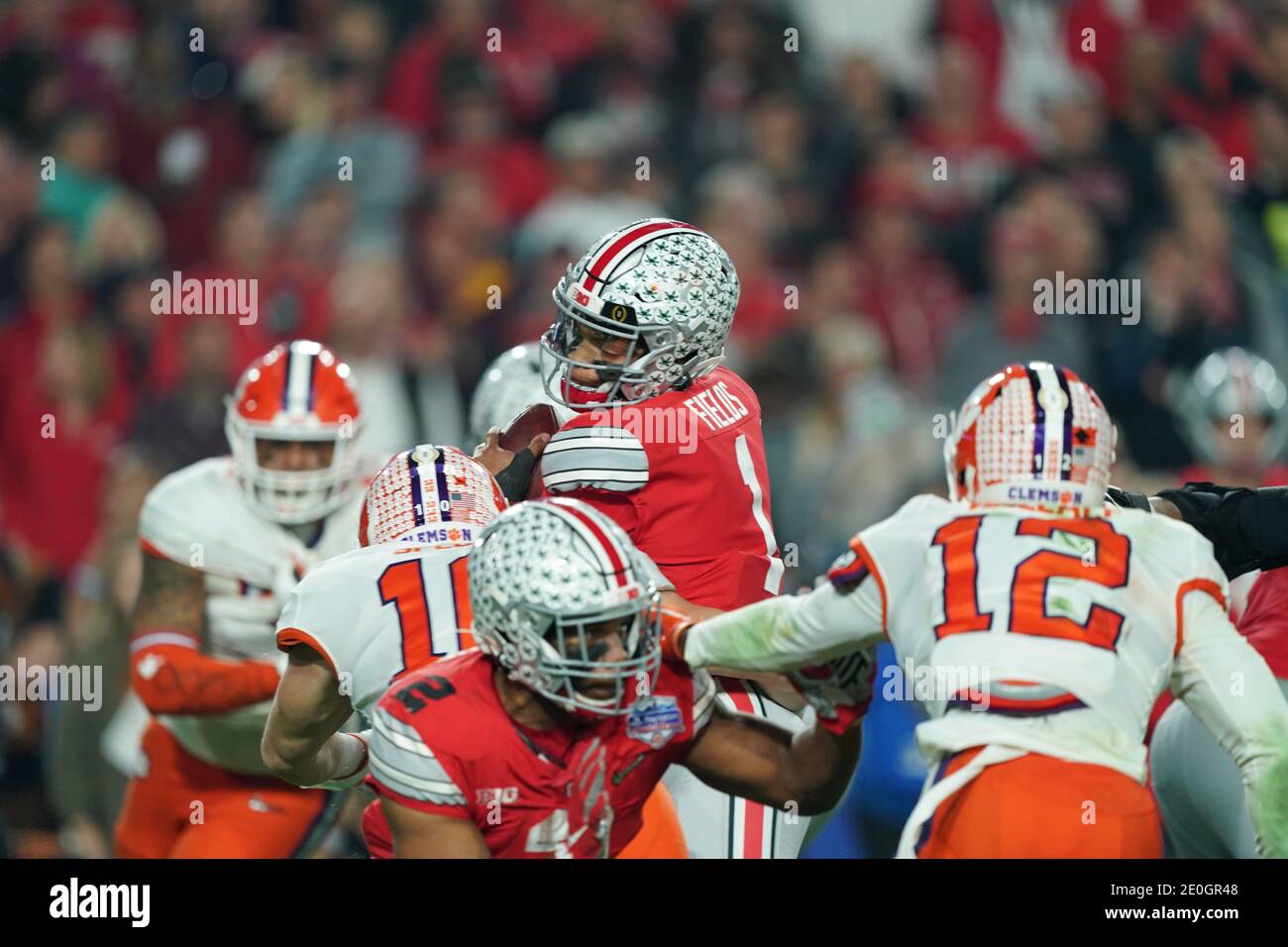 Justin fields ohio state hi-res stock photography and images - Alamy