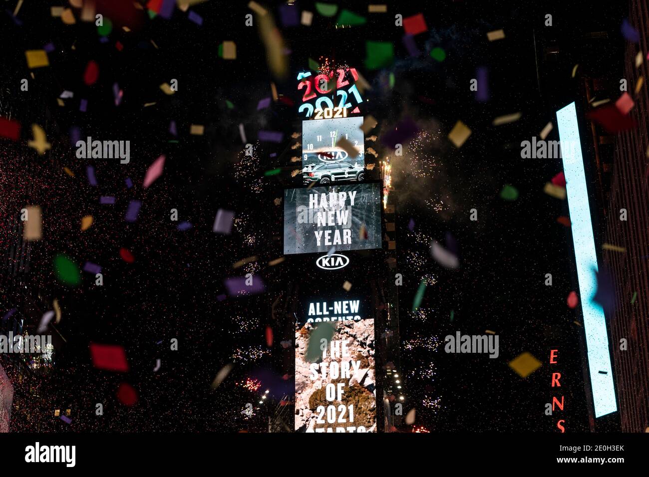 New York, NY December 31, 2020 2021 New Year celebration on Times