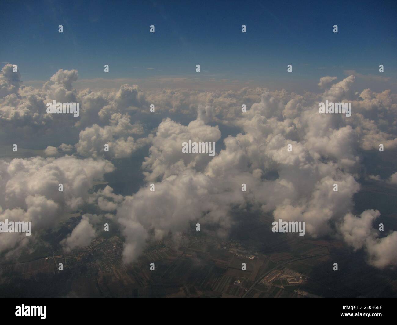 Airplane sky including hi-res stock photography and images - Alamy