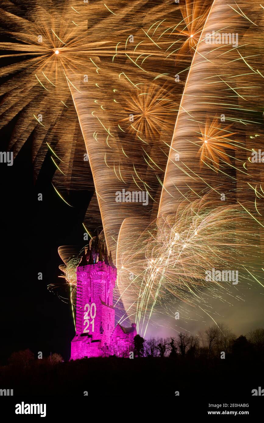 Hogmanay Fireworks over the Wallace Monument, Stirling, Scotland. New Year 2021 Stock Photo