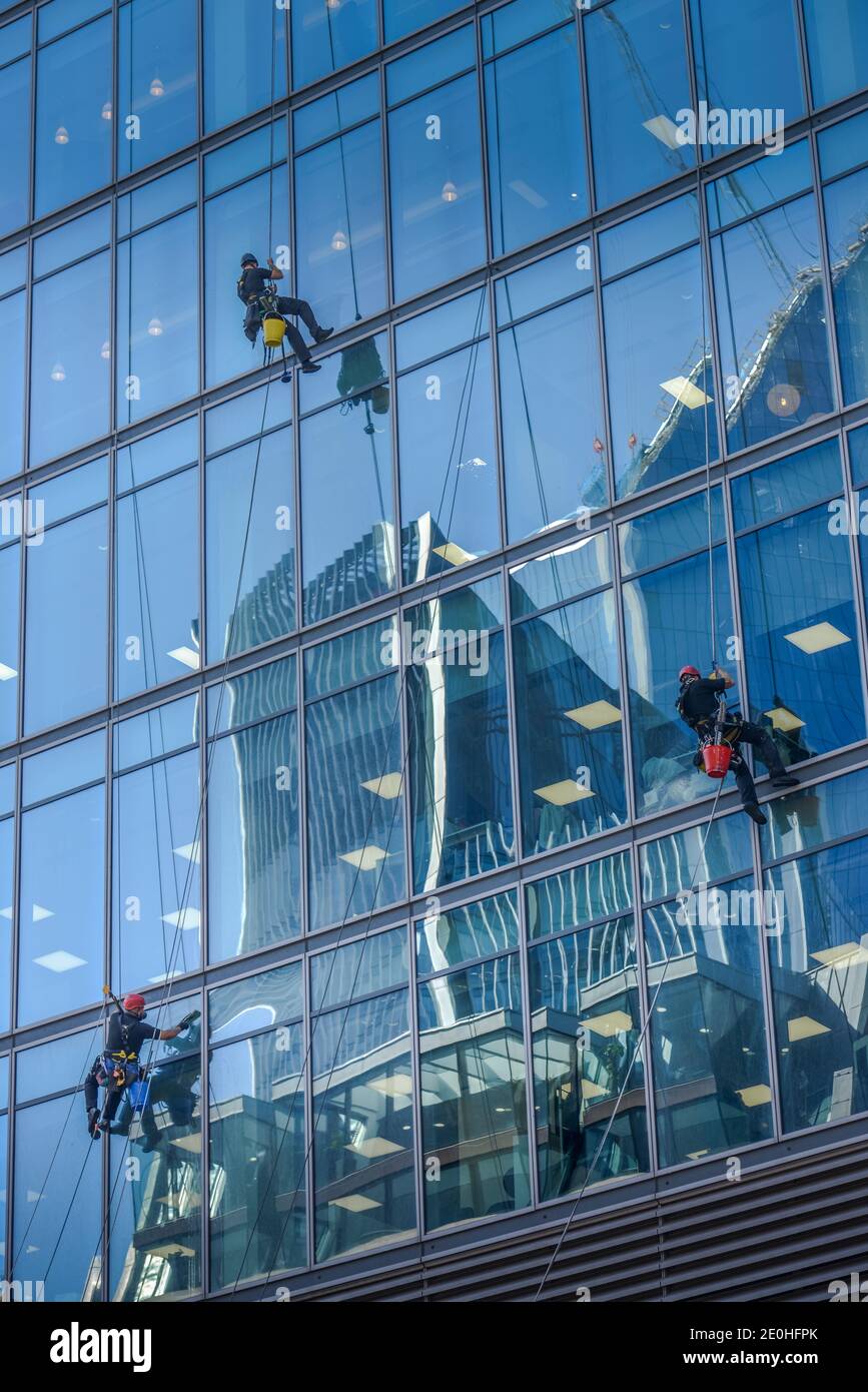 Fensterputzer, Hochhaus, Financial District, London, England, Grossbritannien Stock Photo