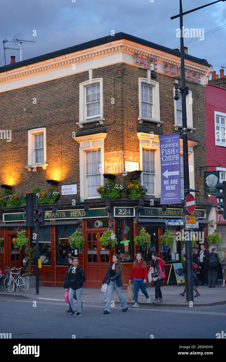 Camden high street pub hi-res stock photography and images - Alamy
