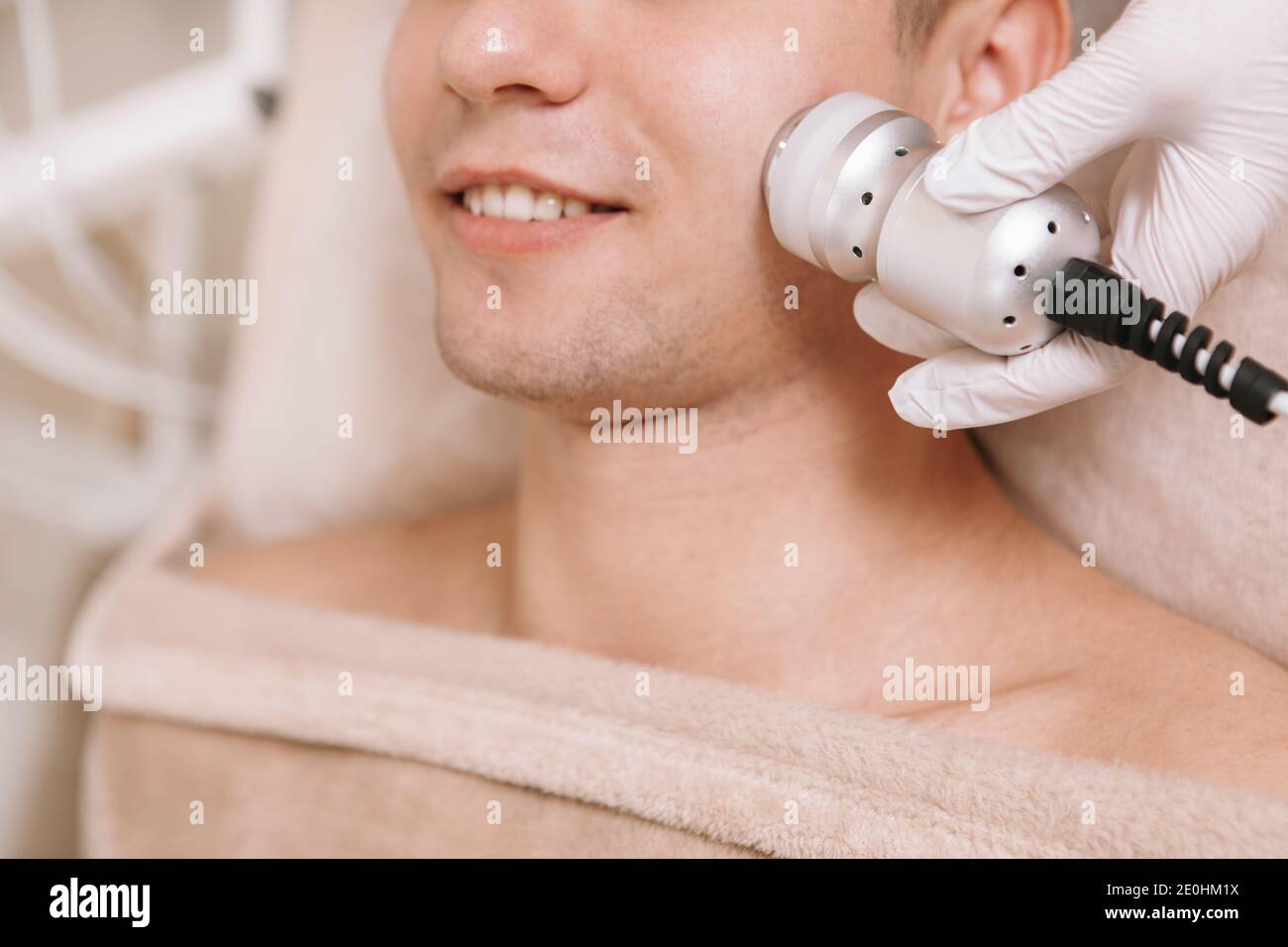 Cavitation apparatus hi-res stock photography and images - Alamy