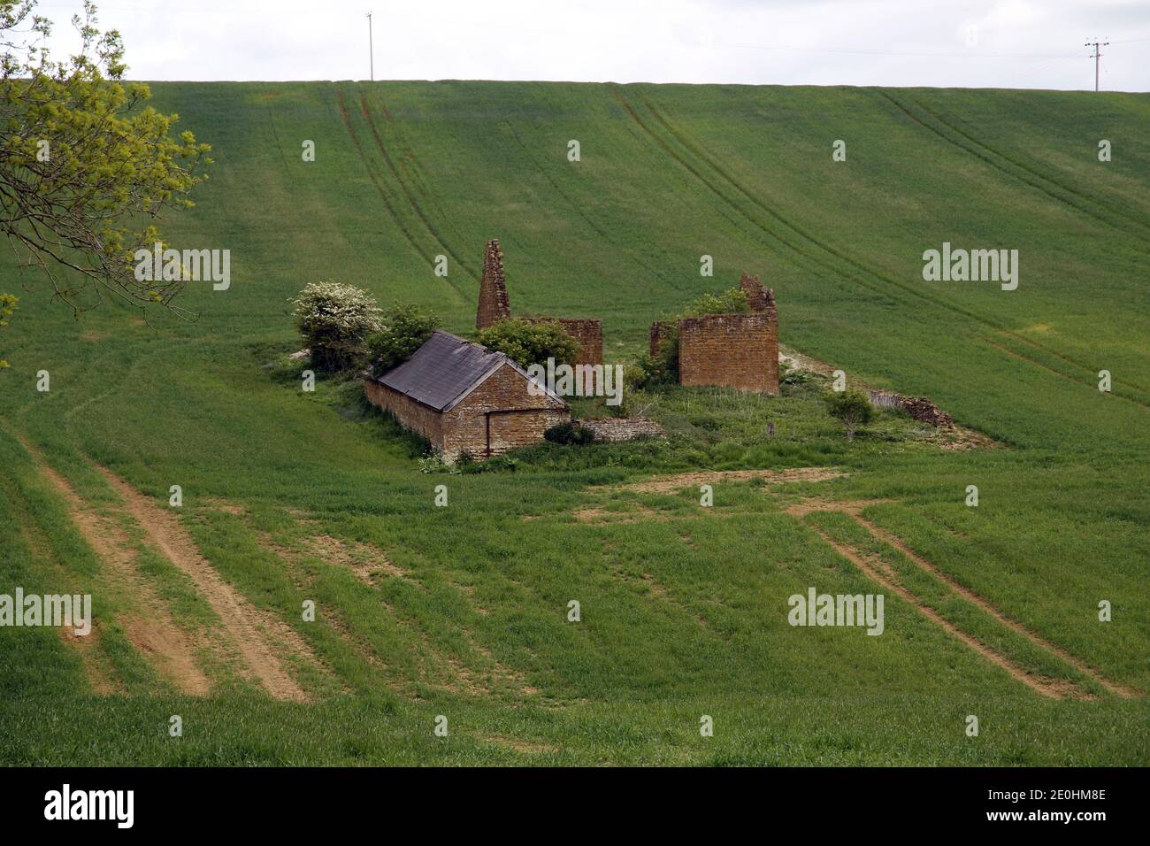 Ruined Barn near Radway, Warwickshire, England Stock Photo