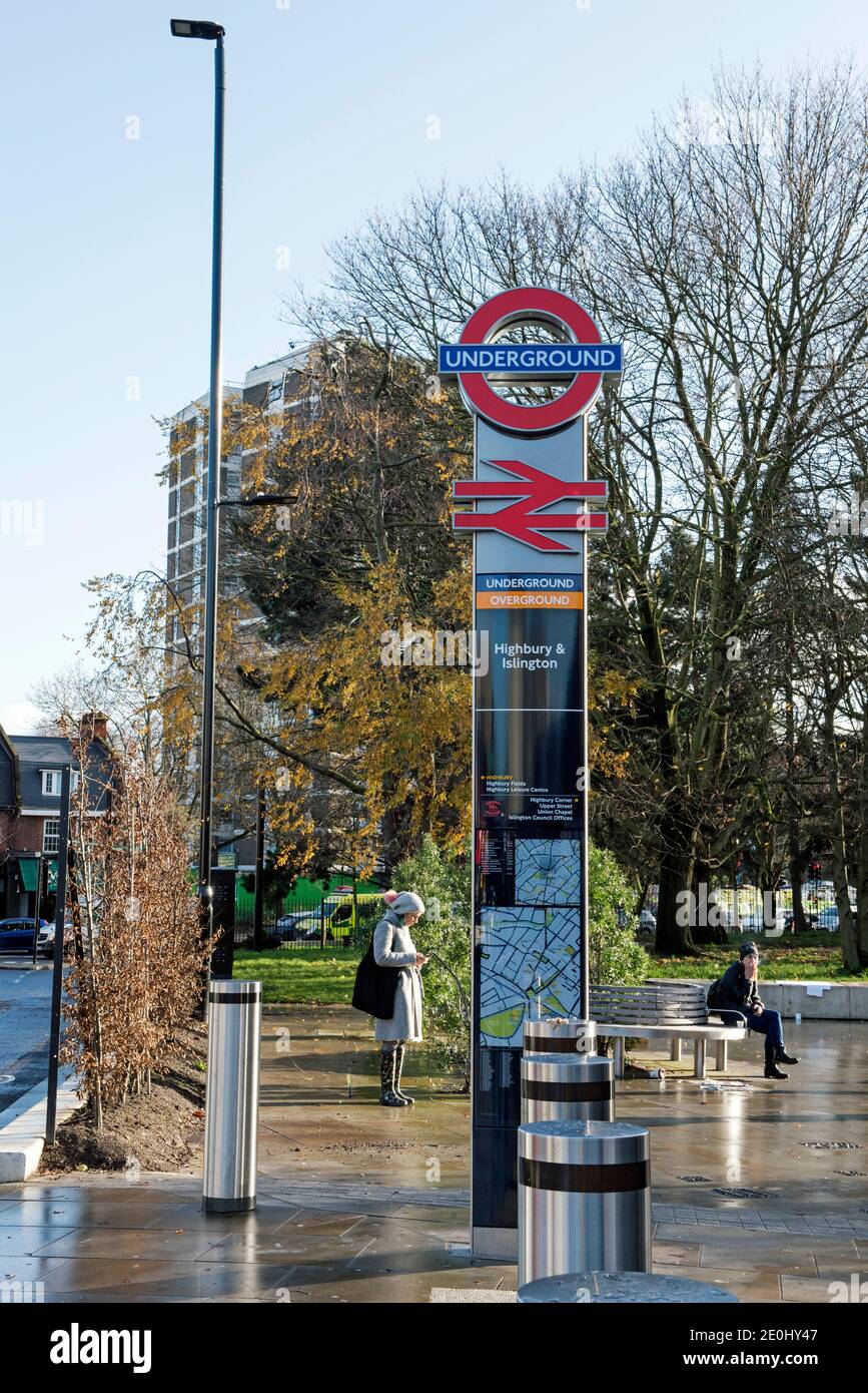 Highbury & Islington transport interchange sign or totem outside