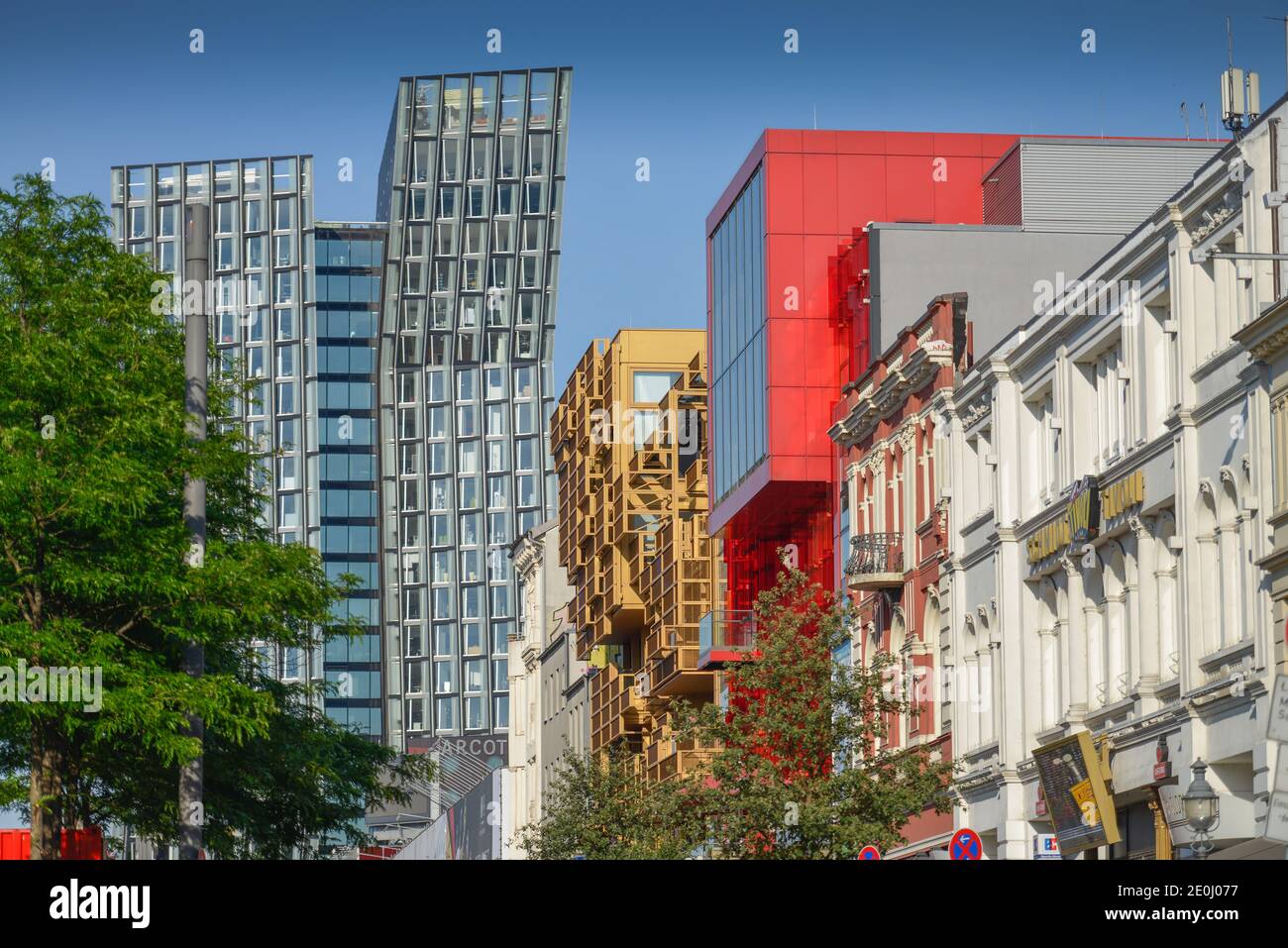 Hausfassaden, Spielbudenplatz, Reeperbahn, St. Pauli, Hamburg, Deutschland Stock Photo