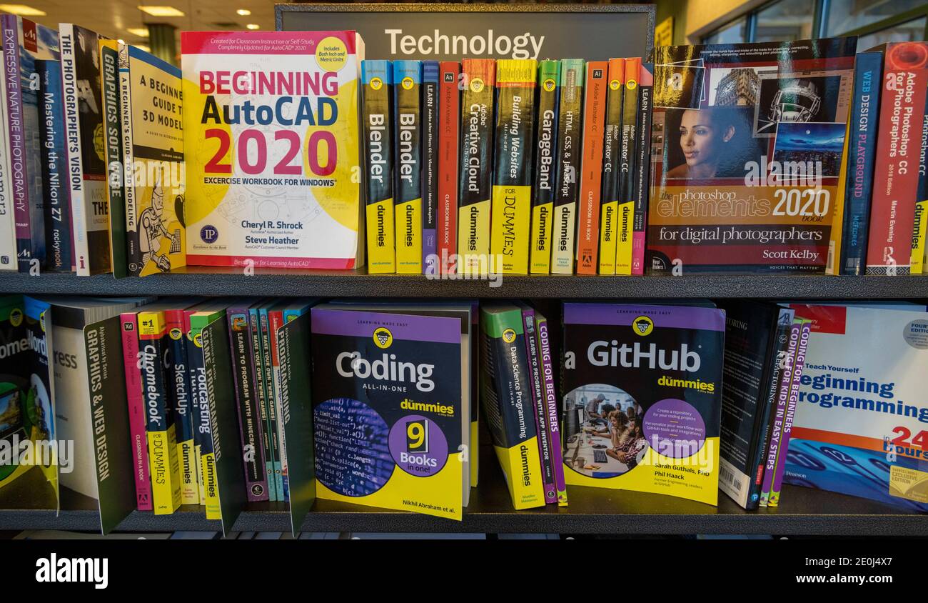 technology and computer books on sale, Barnes and Noble, USA Stock Photo
