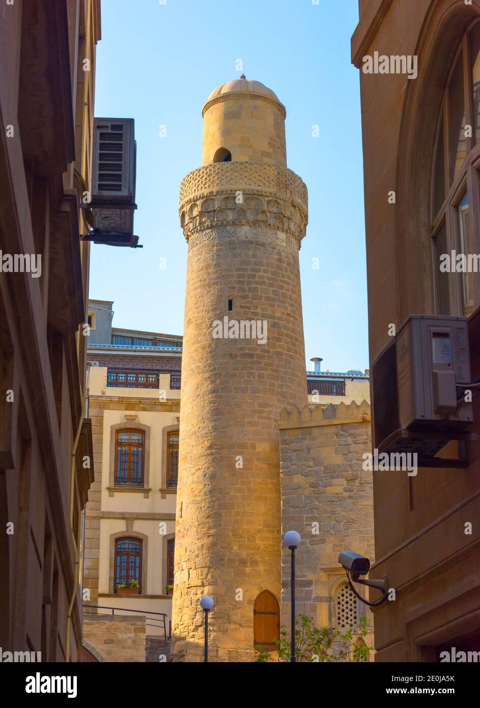Minaret of Muhammad Mosque (Siniggala Mosque) in the Old City, Baku, Azerbaijan Stock Photo