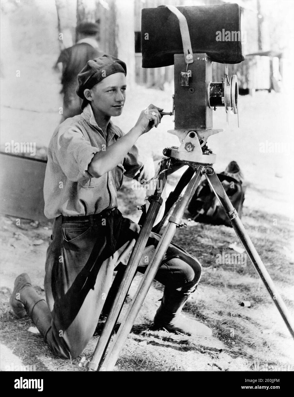 Future Film Director MERVYN LeROY aged 18 candid on film set with Movie Camera circa 1919 Stock Photo
