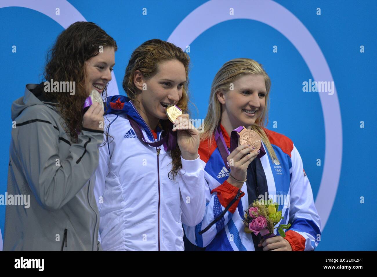 Receiving Medal Swimming Photo Hi res Stock Photography And Images Alamy receiving-medal-swimming-photo-hi-res-stock-photography-and-images-alamy
