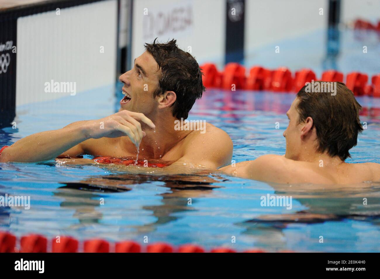 france-s-yannick-agnel-congratulates-usa-s-michael-phelps-after-he-wins