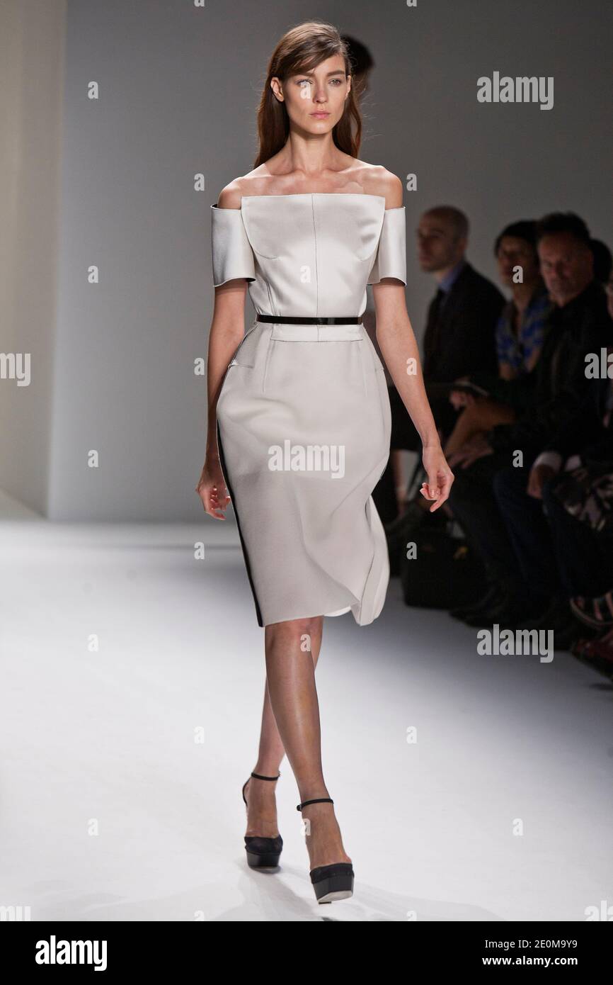 A model displays creation by designer Calvin Klein during the Spring/Summer  2013 New York fashion week in New York on September 13, 2012. Photo by Anna  Morgowicz/ABACAPRESS.COM Stock Photo - Alamy