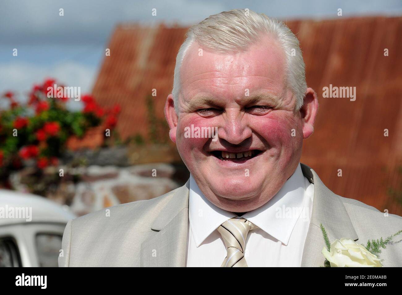 Cityhall wedding hires stock photography and images Alamy