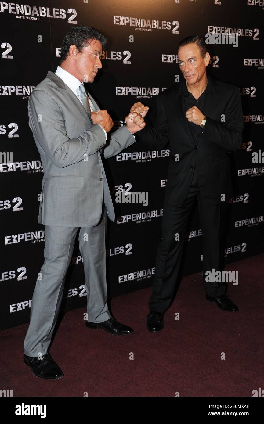Sylvester Stallone and Jean-Claude Van Damme at French premiere of 'The  Expendables 2' at Le Grand Rex Paris France - 09.08.12 Stock Photo - Alamy