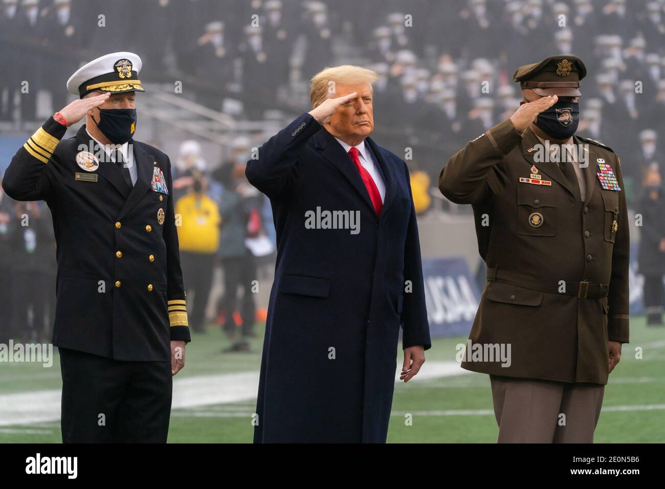 Why did fans boo Donald Trump at Madison Square Garden? Why did fans boo Donald Trump at Madison Square Garden?