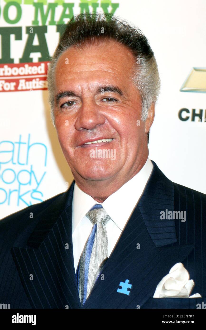 Sirico Tony Hi Res Stock Photography And Images Alamy New York Ny Usa 15 October 2006 Tony Sirico At The Night Of Too Many Stars An Overbooked Benefit For Autism Education Red Carpet At The Beacon Theater Credit Steve Mackalamy 2E0N7K7 