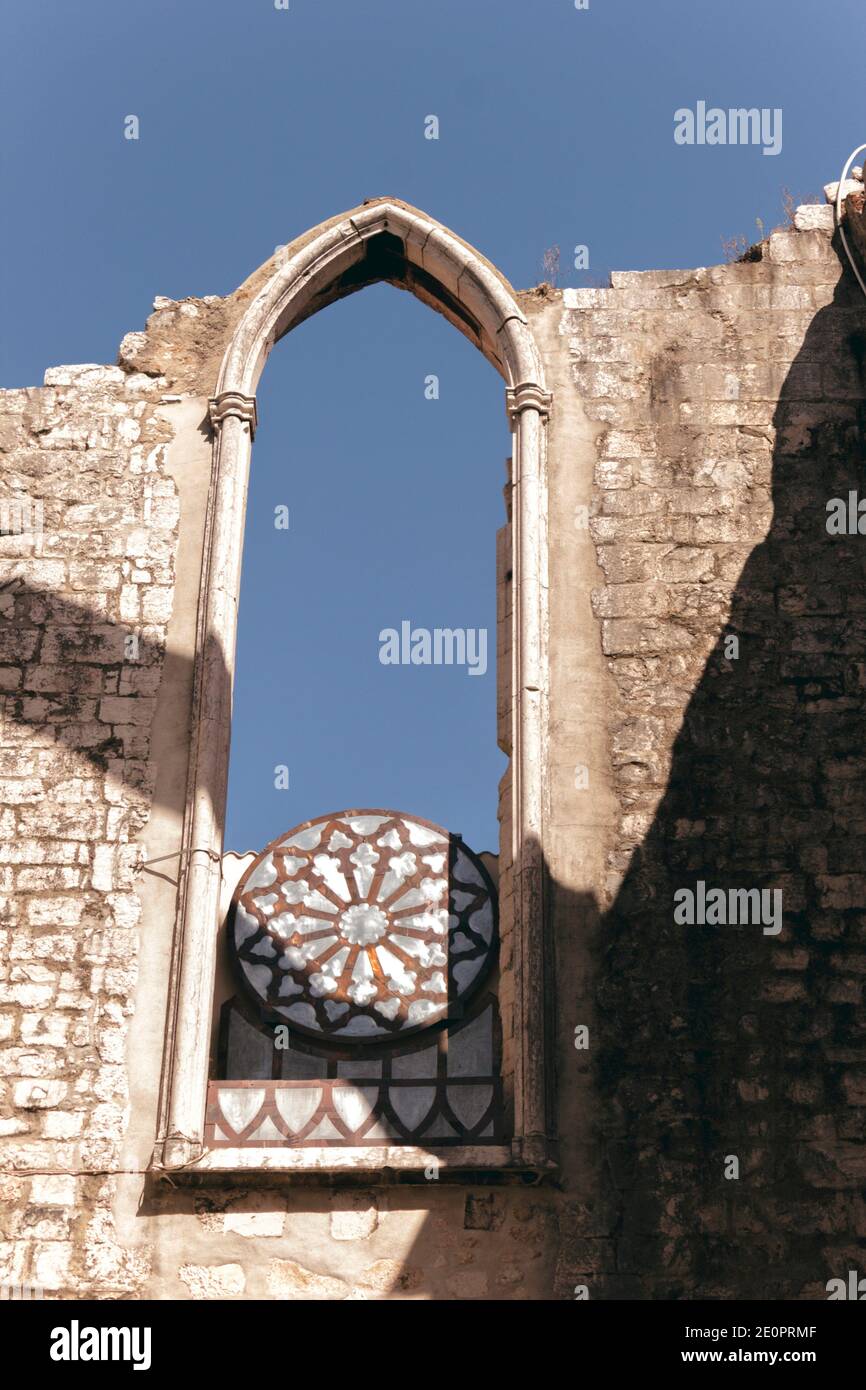 Population 100 hires stock photography and images Alamy