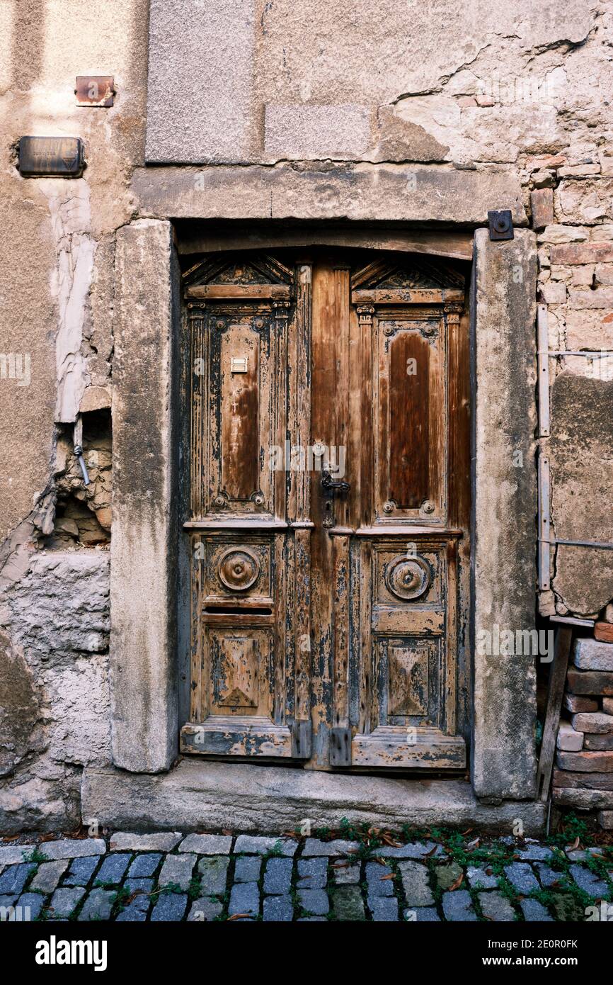 old ancient house door Stock Photo - Alamy