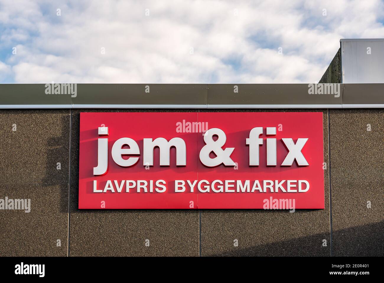jem & fix lavpris byggemarked sign on  a grey building, Denmark, January 2, 2021 Stock Photo