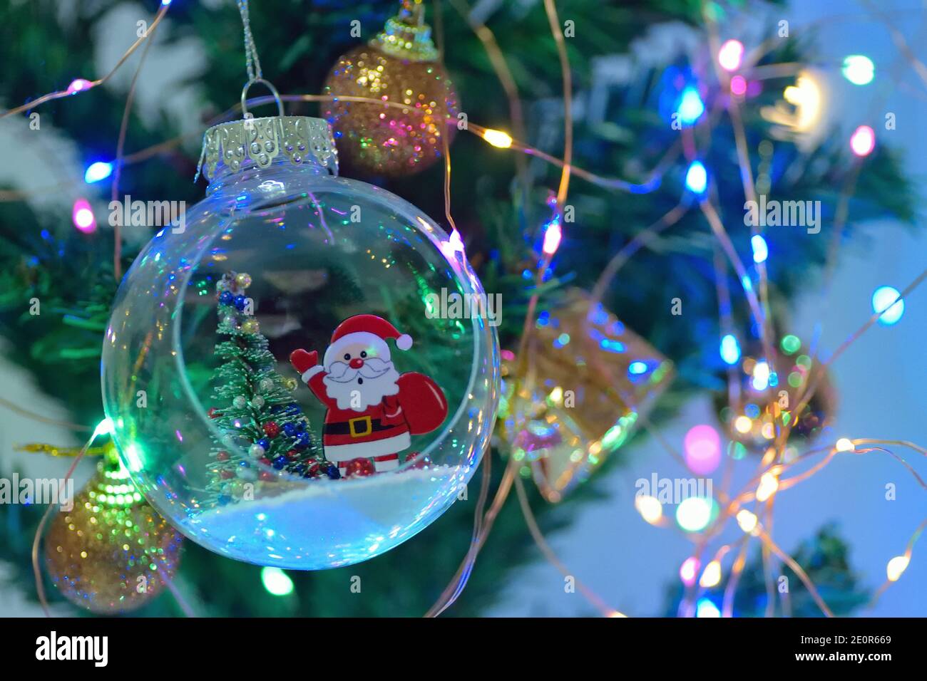 Holiday background Christmas Tree Decorations with blurred lights ...