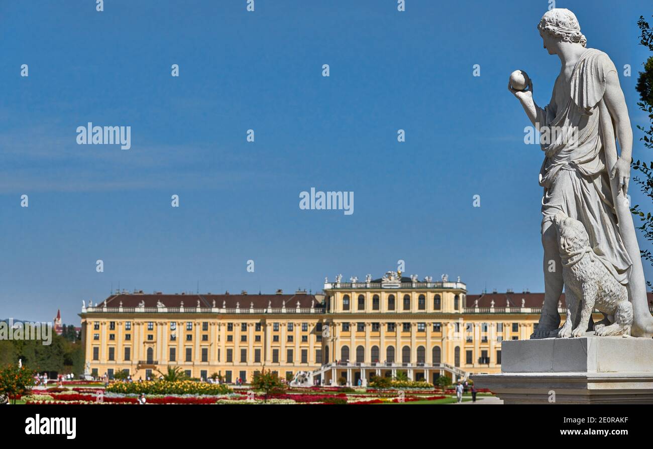 Statue in the park of Schoenbrunn Palace. Vienna, Austria Stock Photo