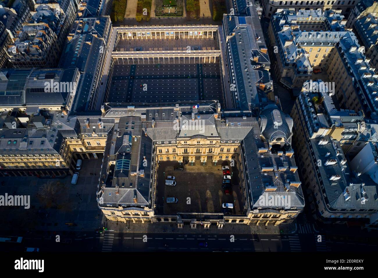 Place du palais royal hi-res stock photography and images - Alamy