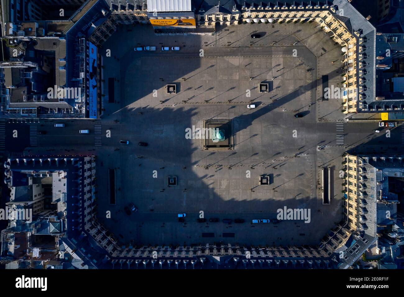 Place vendome mall hi-res stock photography and images - Alamy