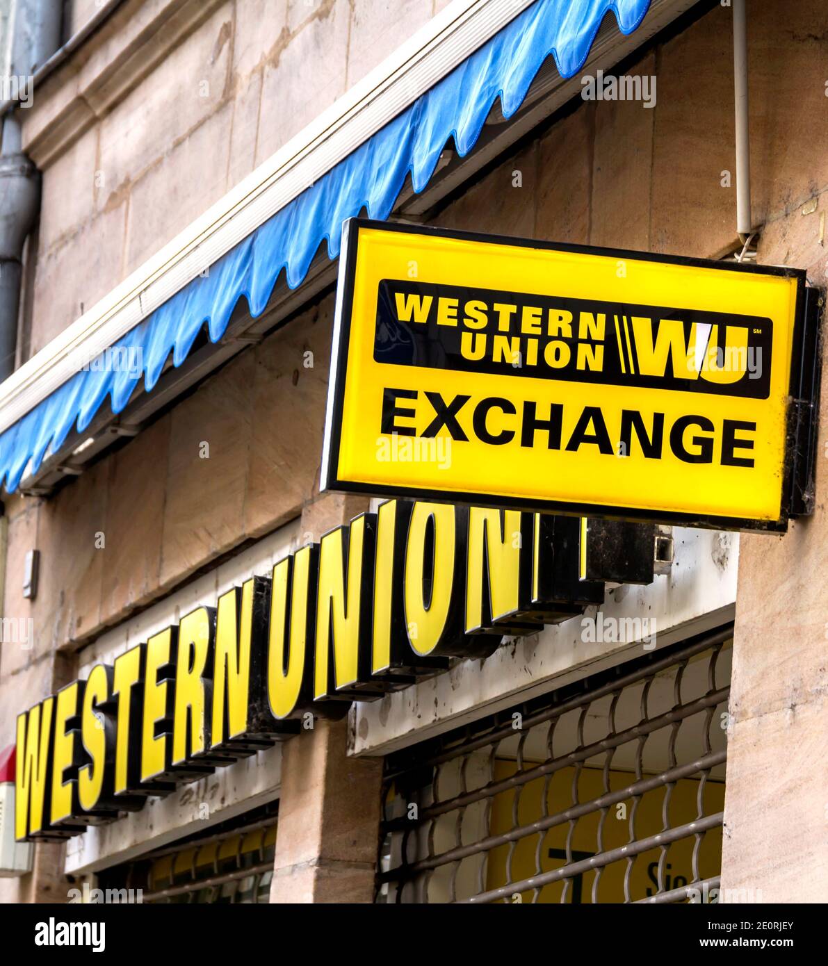 Western Union Signboard High Resolution Stock Photography and Images - Alamy