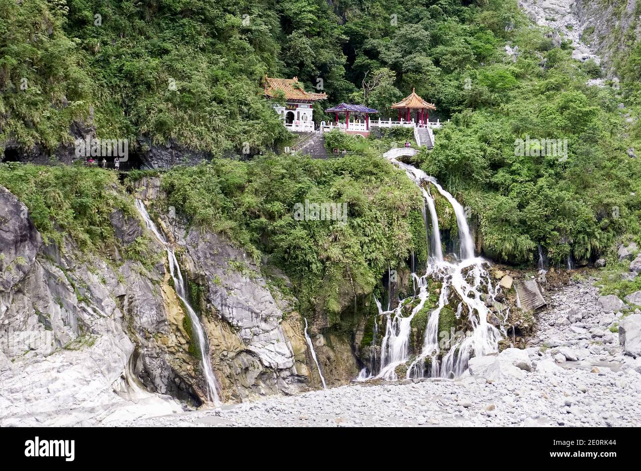 Taroko national park waterfall hi-res stock photography and images - Alamy