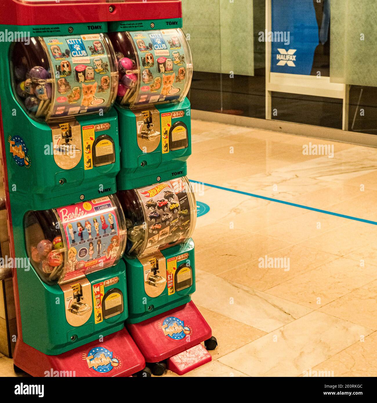 London UK, January 02 2021, Childrens Slot Machine To Buy £1 Plastic Toys In A Luck Dip Stock Photo