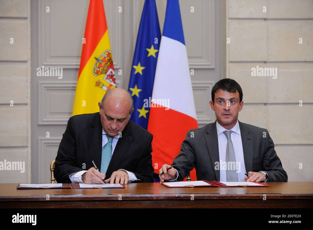 Spanish Interior Minister Jorge Fernandez and French Interior Minister Manuel Valls attend a signing ceremony at Elysee Palace in Paris, France on October 10, 2012 as part of French-Spanish Summit. Photo by Jacques Witt/Pool/ABACAPRESS.COM Stock Photo