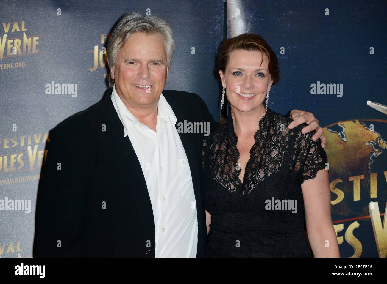 Richard dean anderson and amanda tapping hi-res stock photography and  images - Alamy