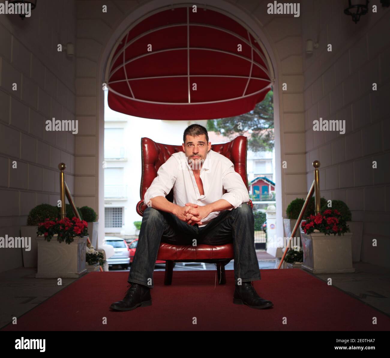 EXCLUSIVE. Thierry Neuvic poses during the 17th Saint-Jean-de-Luz Young Directors International Film Festival, in Saint-Jean-de-Luz, France on October 14, 2012. Photo by Jerome Domine/ABACAPRESS.COM Stock Photo